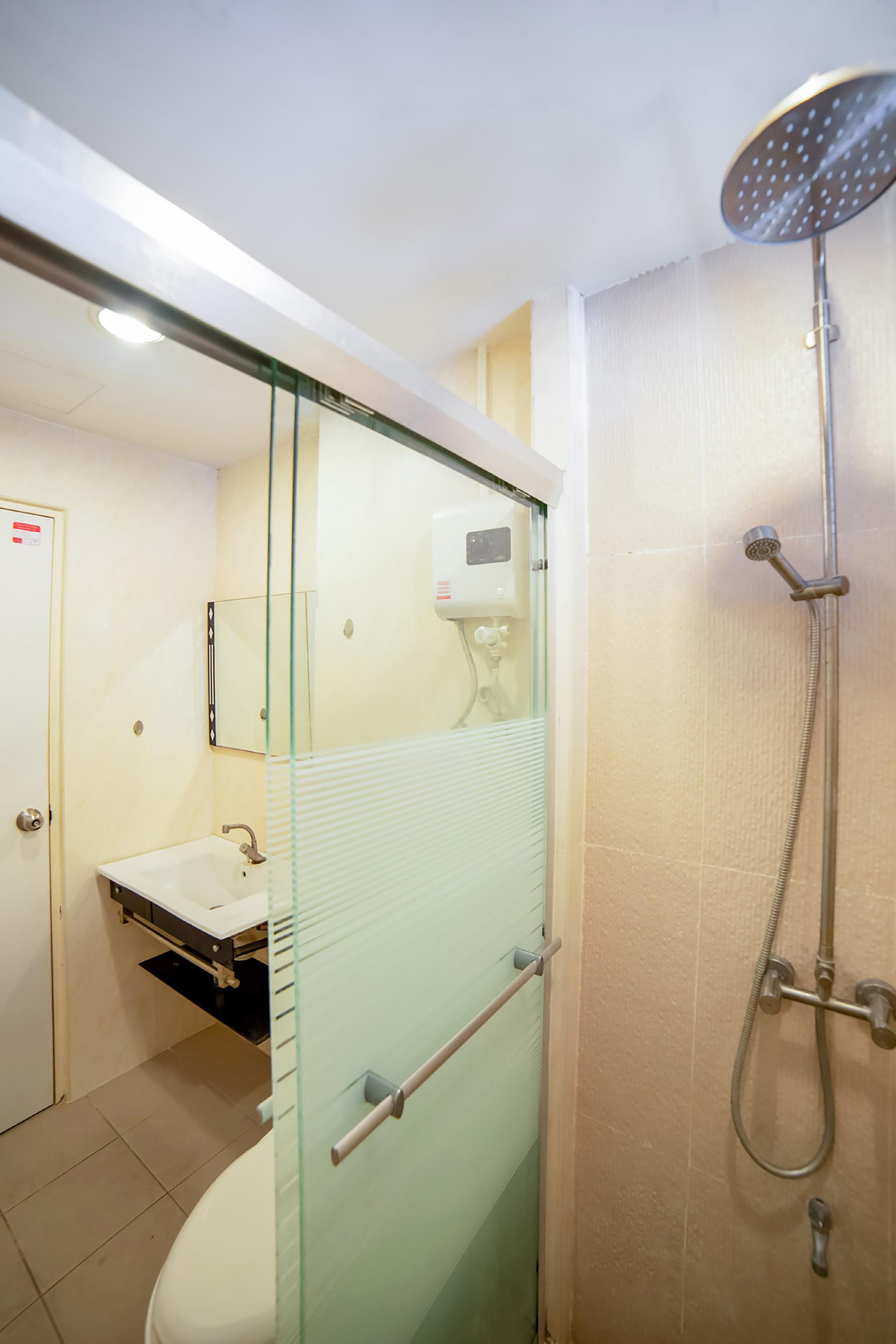 Oyo 460 Int Place Bangkok Exterior photo